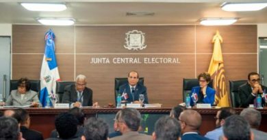 Partidos bajan acusaciones y acuerdan trabajar con la JCE en organización de elecciones
