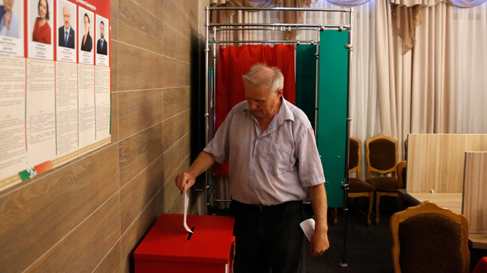 Bielorrusia celebra elecciones: Oposición busca destronar al Presidente que lleva 26 años en el poder