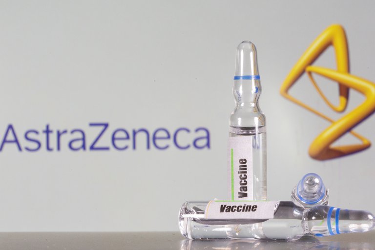 Por qué la suspensión de las pruebas de la vacuna de AstraZeneca no es una mala noticia