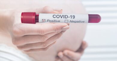 Un estudio a 64 embarazadas con covid-19 confirmó que no hubo transmisión al feto
