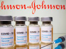 EEUU: un productor de vacunas que debió descartar 15 millones de dosis de J&J ahora debe desechar 60 millones