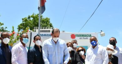 Inauguran cuatro Farmacias del Pueblo en Barahona y Bahoruco