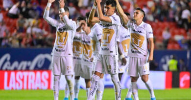 Serenata en busca de la gloria: los Pumas fueron sorprendidos por su afición previo al partido de ida de la final de la Concachampions