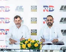 Santo Domingo Motors y Fideicomiso RD Vial firman acuerdo