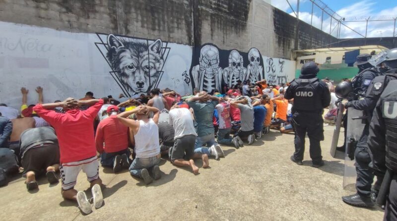 Más de 400 muertos en las cárceles de Ecuador desde 2020: ¿qué hay detrás de la crisis penitenciaria?