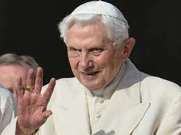 Una denuncia por abusos sexuales en Alemania salpica al papa emérito Benedicto XVI