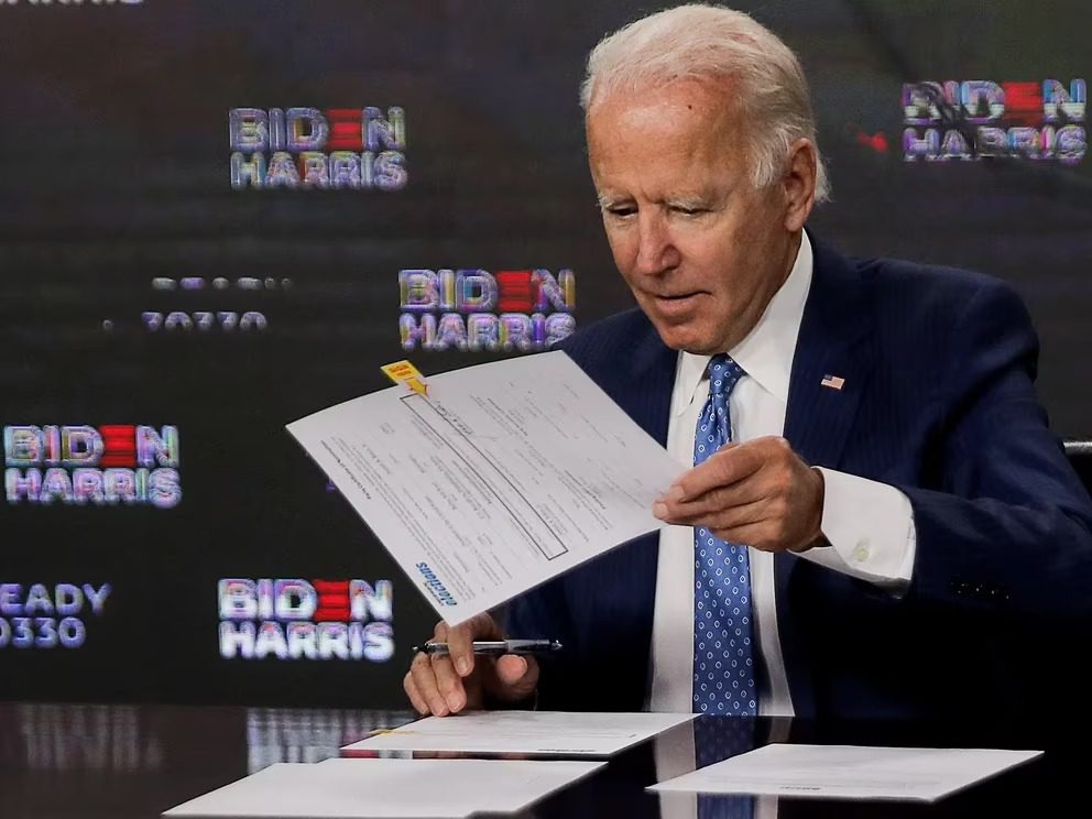 El Departamento de Justicia de EEUU halló otros 6 documentos clasificados en la residencia familiar de Biden
