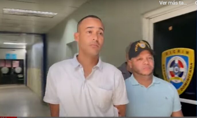 En SFM se entrega hombre que mató a su prima e hirió su hermano
