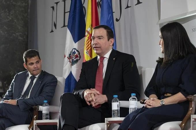 BHD participó en el en foro sobre turismo e inversión