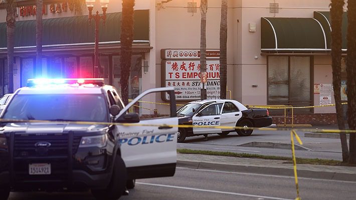 Biden pide "apoyo total" del FBI en investigación por tiroteo que dejó 10 muertos en California