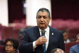 Diputado Gustavo Sánchez asegura la desesperanza y frustración obligan a jóvenes emigrar a Guatemala