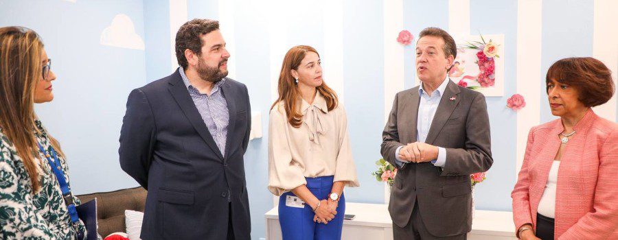 MICM abre Sala de Lactancia para sus colaboradoras