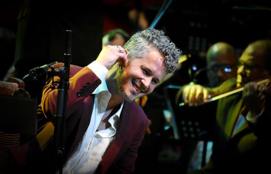 Vicente García sinfónico, aclamado en el Teatro Nacional