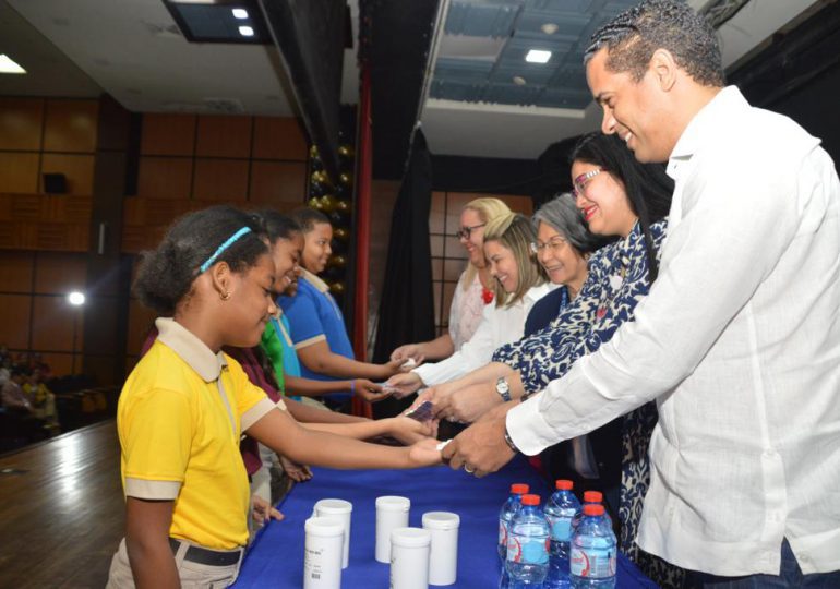 Lanzan Jornada Nacional de Desparasitación 2023 en beneficio del Sistema Educativo Público