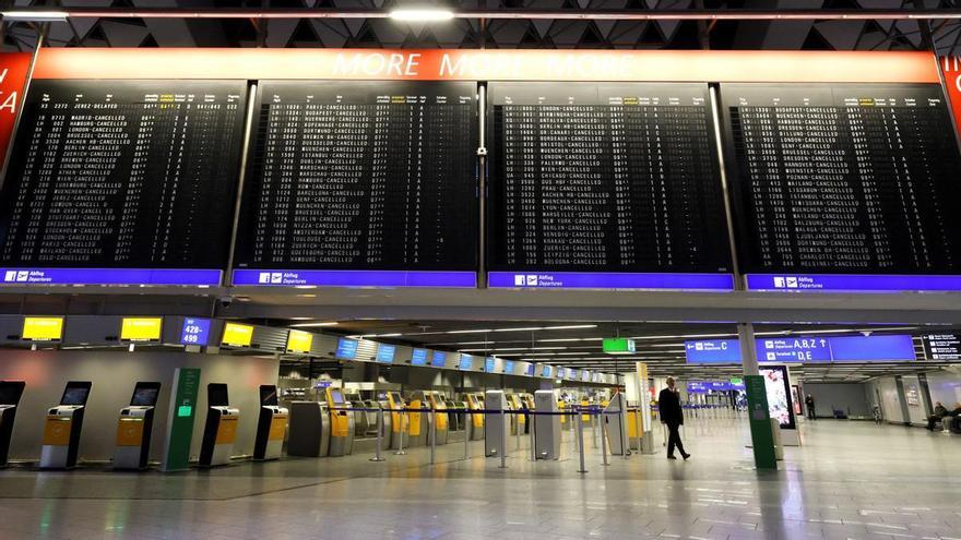 Una huelga de transportes alemana provoca la cancelación del 42 % de los vuelos España-Alemania