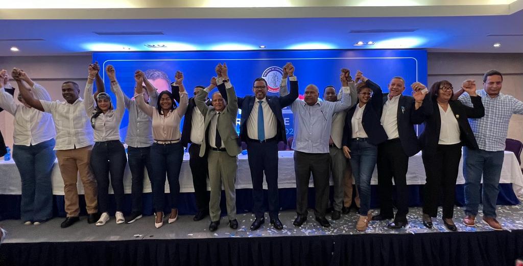 Con un llamado a la unidad movimiento Más Cambio lanza precandidatura al Colegio de Abogados