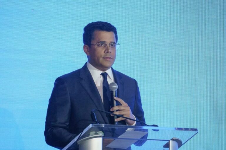 Collado asegura acuerdos del “Trade Show RD” en Miami traerán 2.5 millones de turistas al país