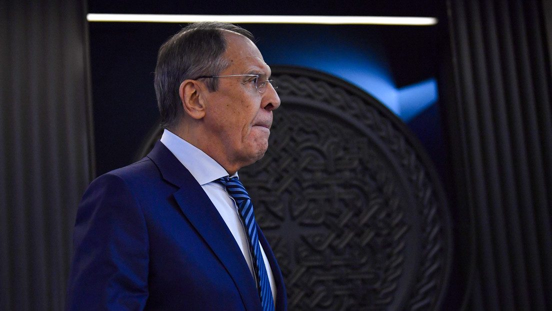 Lavrov: "EE.UU. ha cavado su propia tumba en la economía global"