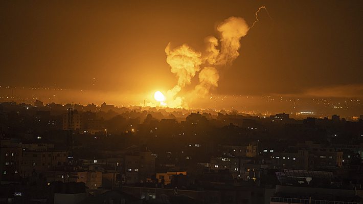 Israel realiza ataques sobre el Líbano y la Franja de Gaza en respuesta a lanzamientos de cohetes desde ambos territorios