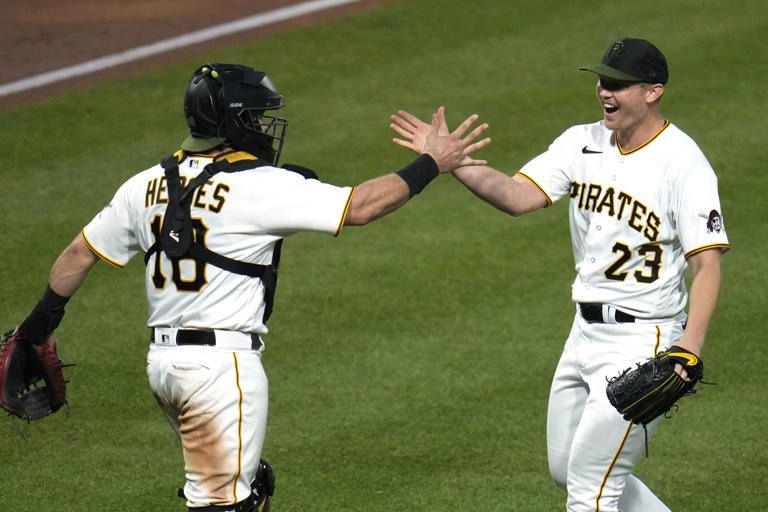 Keller lanza primer juego completo; Piratas vence a Rockies