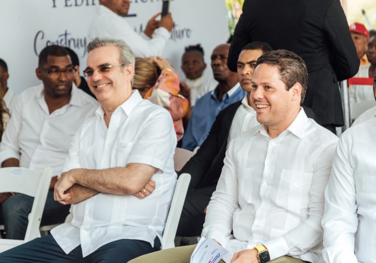 Abinader entrega obras de mejoramiento de hábitat en Santo Domingo Norte