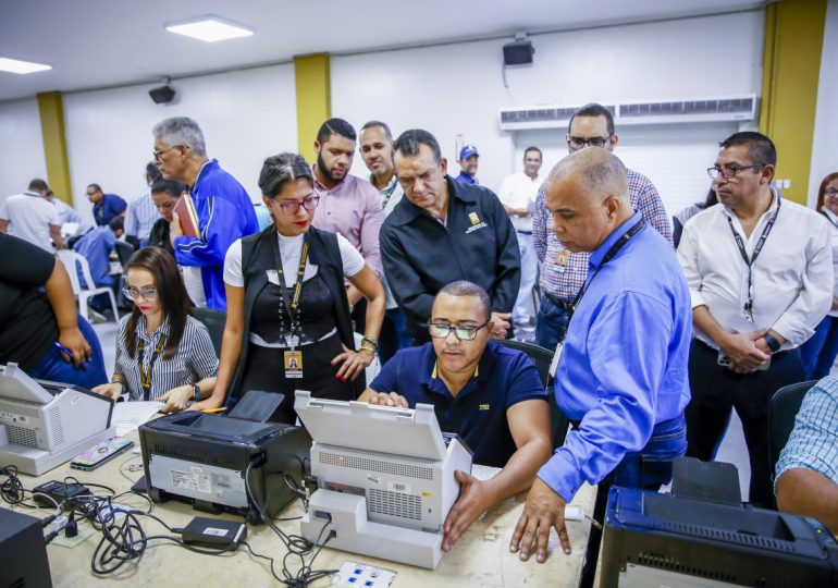 JCE realiza primera prueba local del cómputo electoral