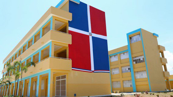 Presidente Abinader inaugura obras en SDE por más RD$400 millones