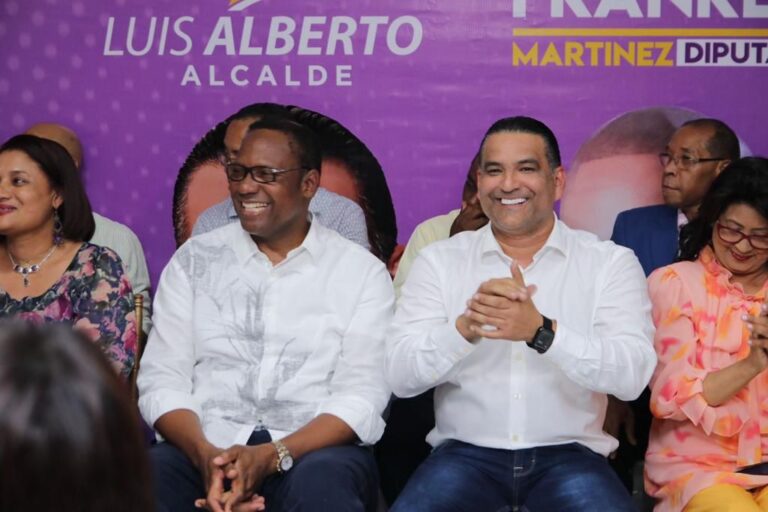 Alfredo Martínez dice se trabaja “incansablemente” por el triunfo de Luis Alberto en SDE