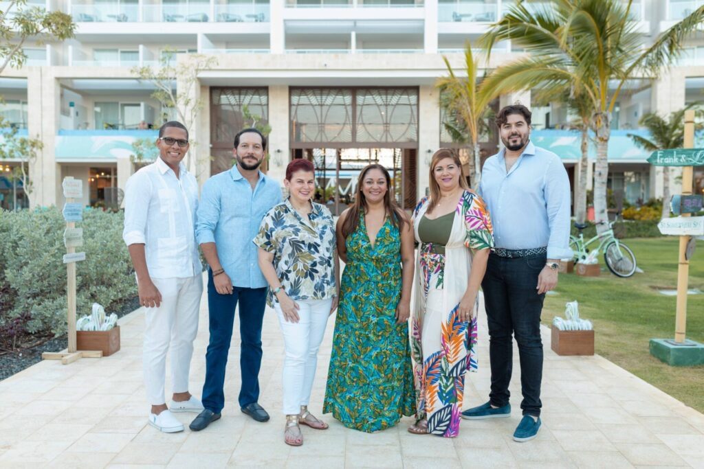 Margaritaville Island Reserve Cap Cana celebra “Cheeseburger In Paradise”