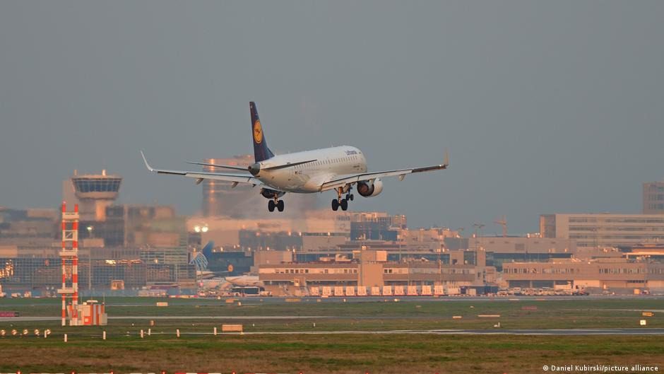 IATA: aerolíneas superarán pérdidas de la pandemia de coronavirus en 2023