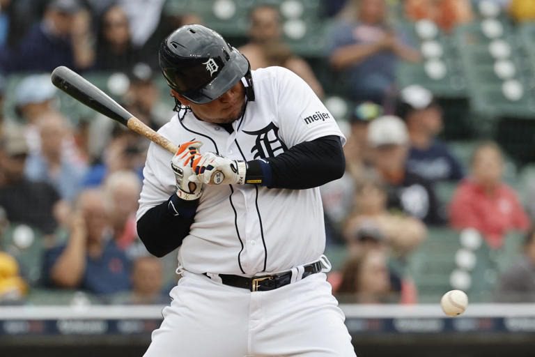 Miguel Cabrera a la caza de la marca de Alex Rodríguez de los Yankees en la lista histórica de hits