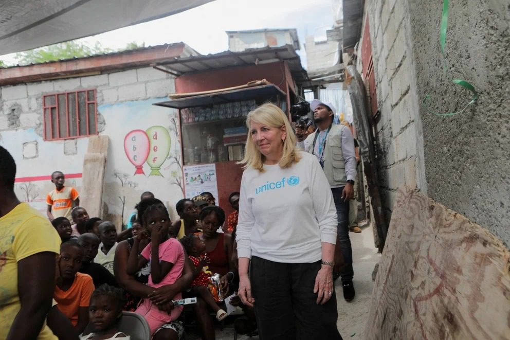 "Alerta Humanitaria en Haití: La Directora de UNICEF Advierte que la Situación Alcanza Niveles Sin Precedentes de Desesperación"