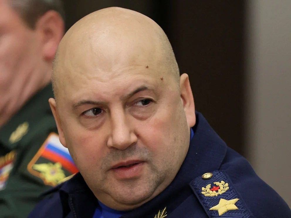 "Desmentida de Traición: Hija del General Ruso Sergei Surovikin Niega su Detención y Asegura que se Encuentra en su Lugar de Trabajo"