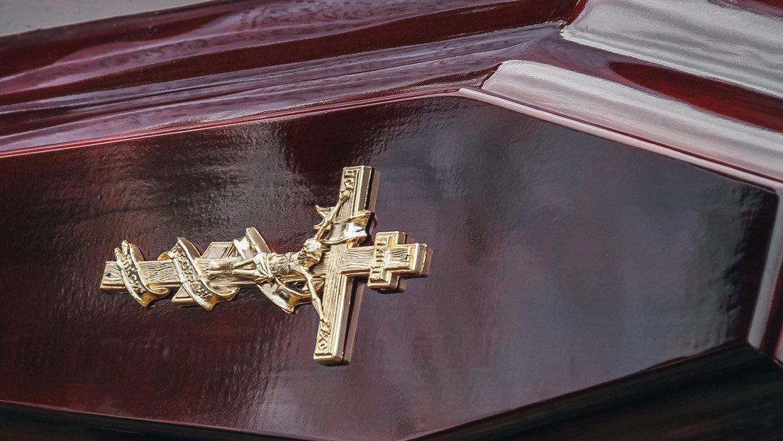 Fallece la mujer que despertó dentro del ataúd durante su funeral en Ecuador