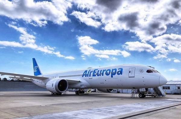 Huelga de pilotos: Air Europa cancela 12 vuelos este viernes