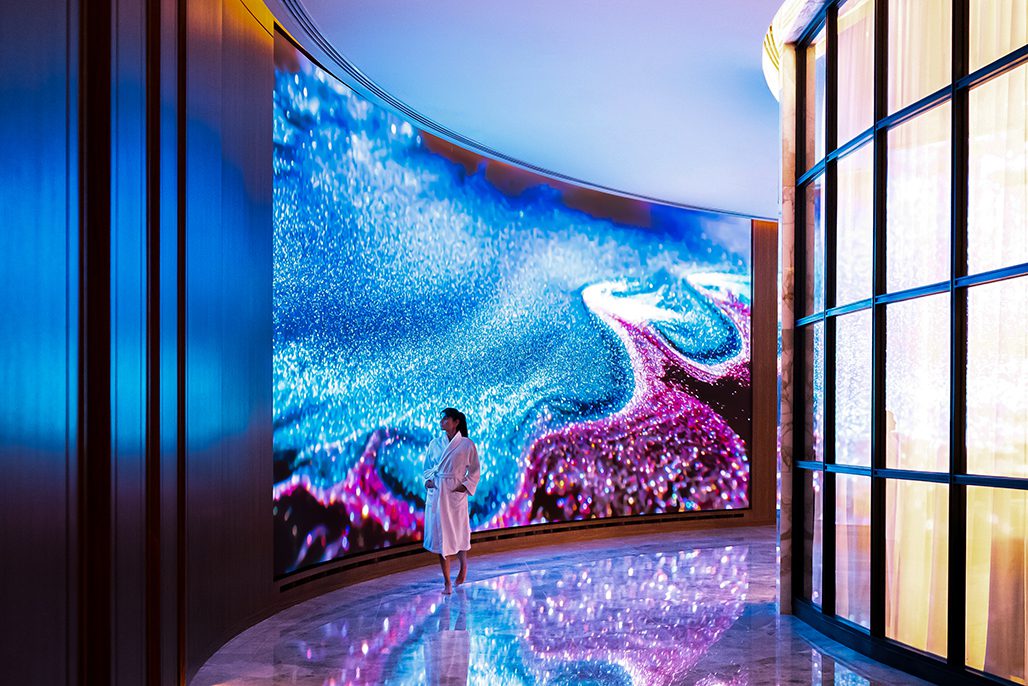 Samsung cautiva a los huéspedes del lujoso resort de Dubái con The Wall y Smart Signage