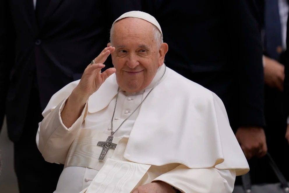 "Papa Francisco: ¡Emergencia médica! Será sometido a una operación de alto riesgo en el hospital Gemelli de Roma