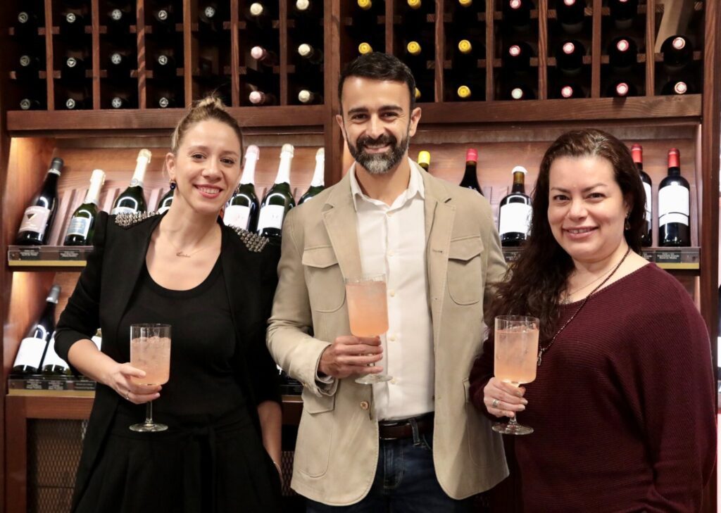 Sembra realizan cata maridaje de Ron Matusalem