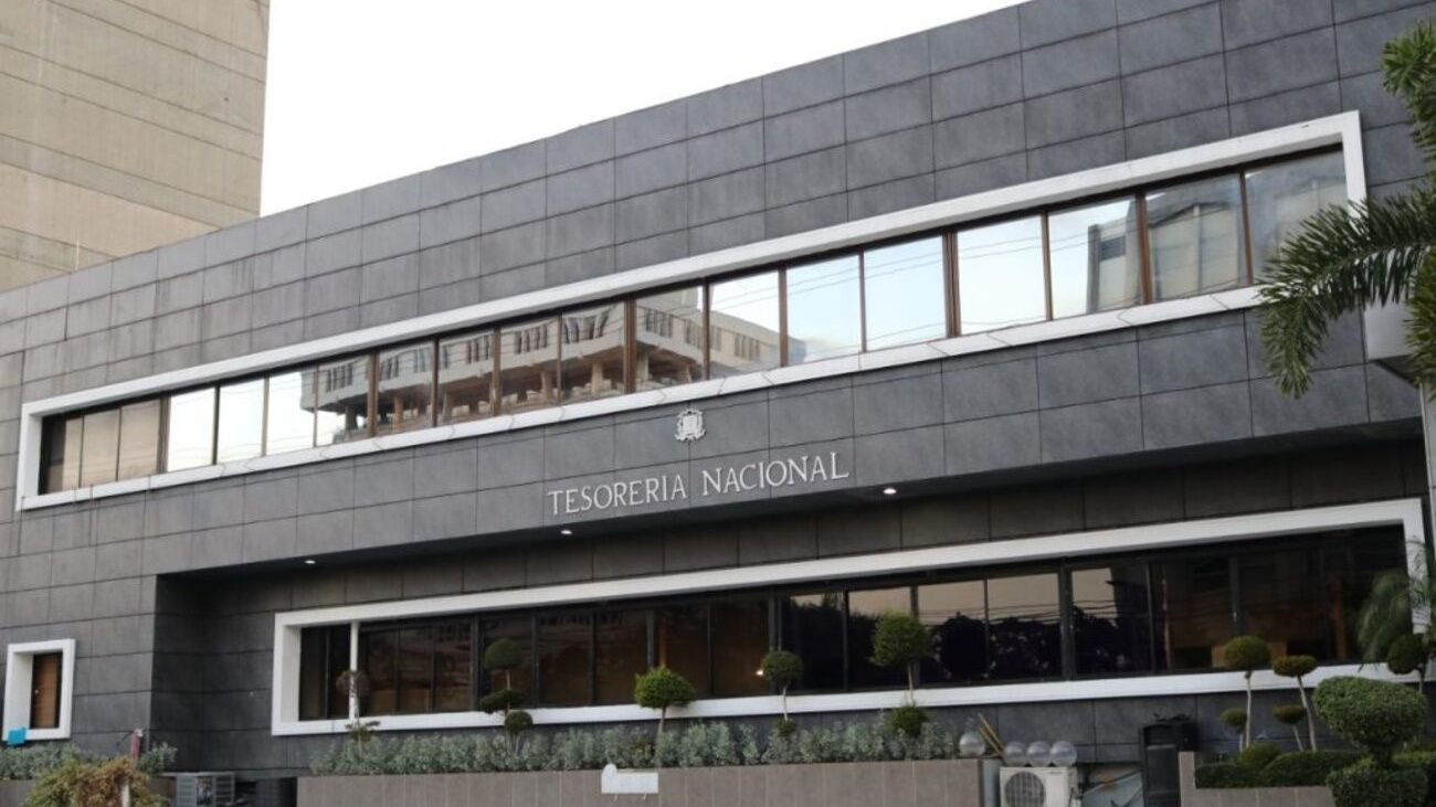 Gobierno paga RD 76,808 millones a proveedores y contratistas del Estado en los primeros cinco meses de este año, informa el Tesorero Nacional