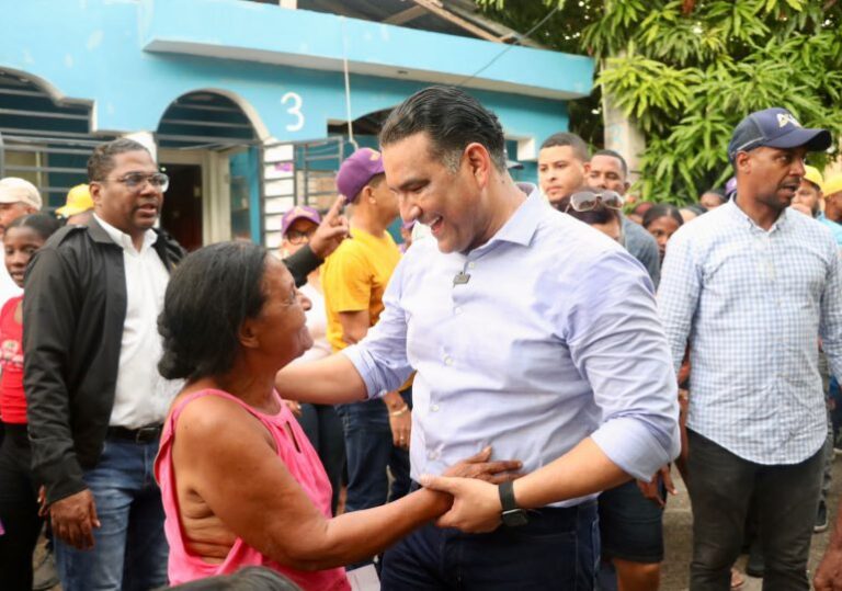 Ciudadanos manifiestan atraso, abandono y desastre por parte del gobierno y ayuntamiento de SDE