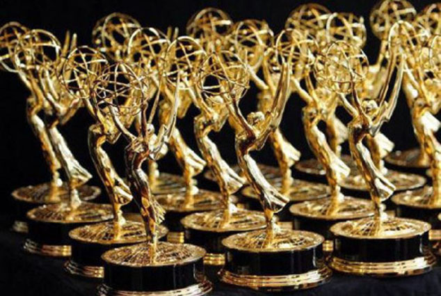 Los premios Emmy se aplazan debido a las huelgas de guionistas y actores de Hollywood