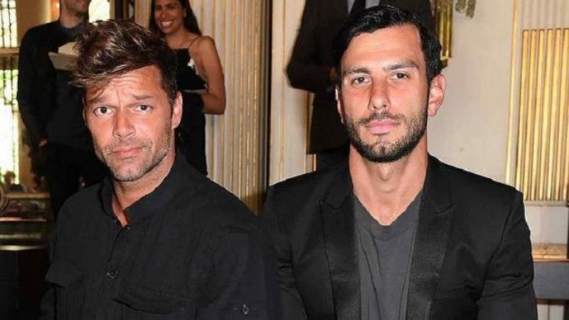 Ricky Martin pagará manutención conyugal a su expareja y pide custodia conjunta de sus hijos menores
