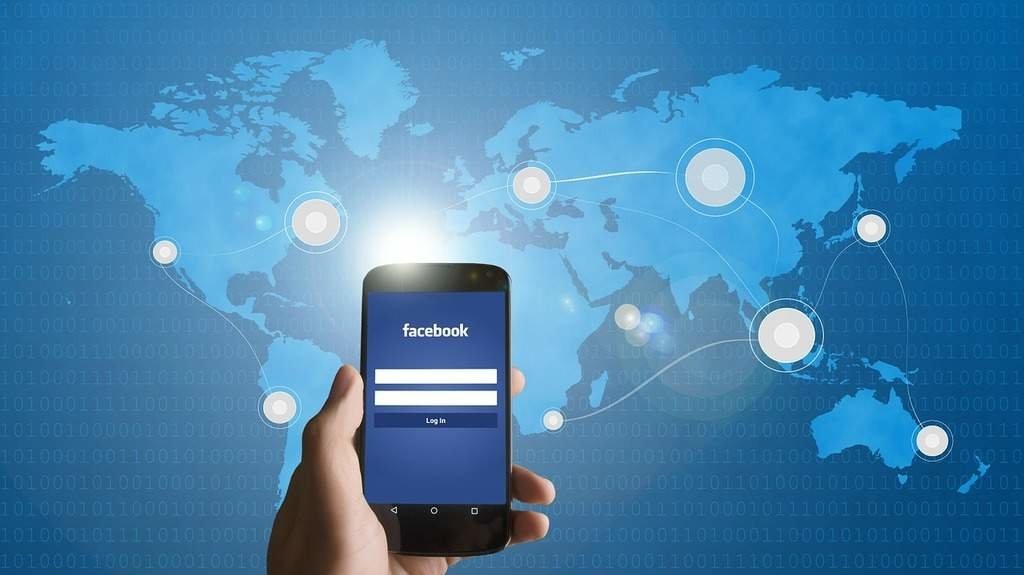 Truco para Facebook: Cómo crear un bot de Messenger para tu página
