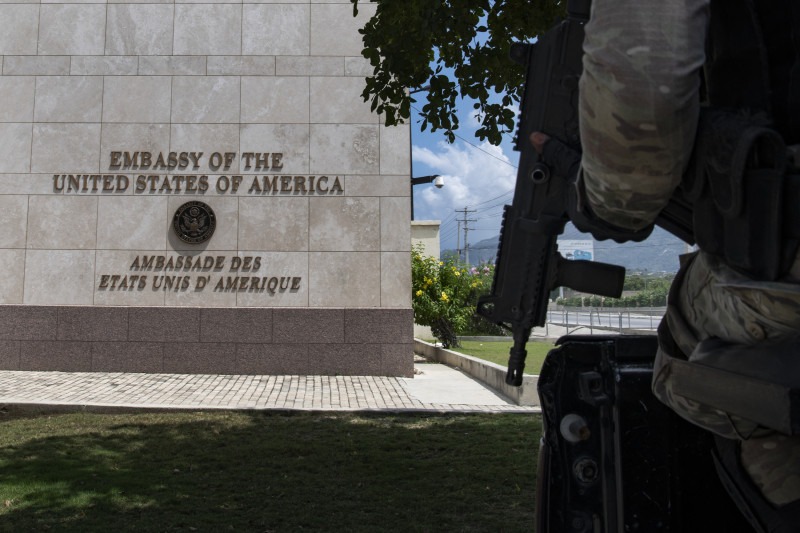Embajada de EEUU en Haití emite alerta de seguridad para sus empleados