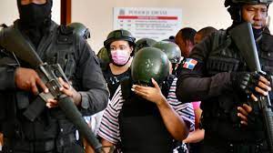 El Tribunal pospone la audiencia para considerar medidas coercitivas de los involucrados en la Operación Gavilán.