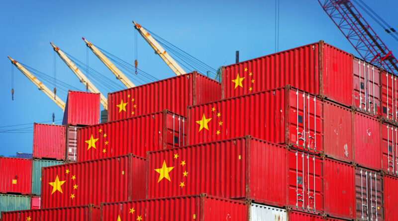 La UE busca presionar a China para reducir las barreras a las exportaciones europeas y Pekín responde