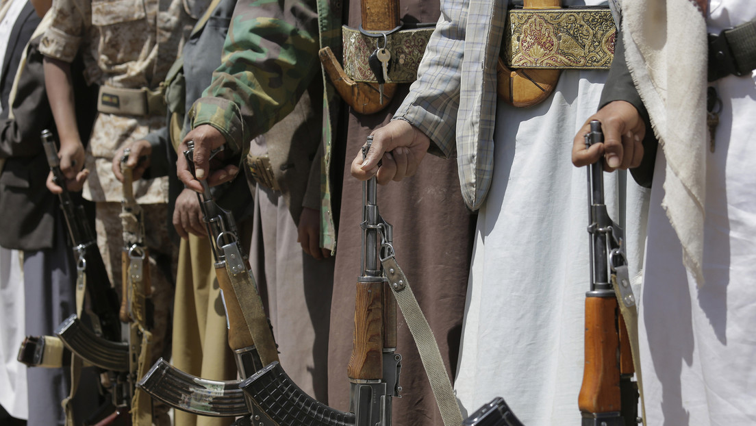 Los Emiratos Árabes Unidos envían armas a Sudán bajo pretexto de ayuda humanitaria
