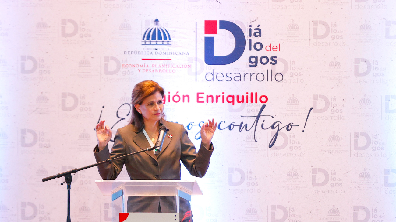 Vicepresidenta Raquel Peña encabeza Diálogos del Desarrollo en la región Enriquillo para abordar su transformación económica