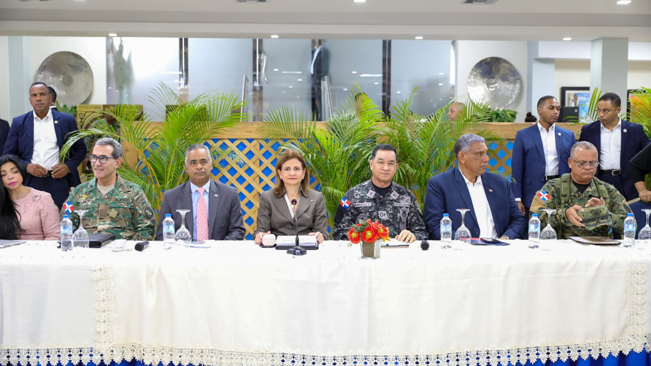 Vicepresidenta Raquel Peña encabeza reunión sobre seguridad ciudadana