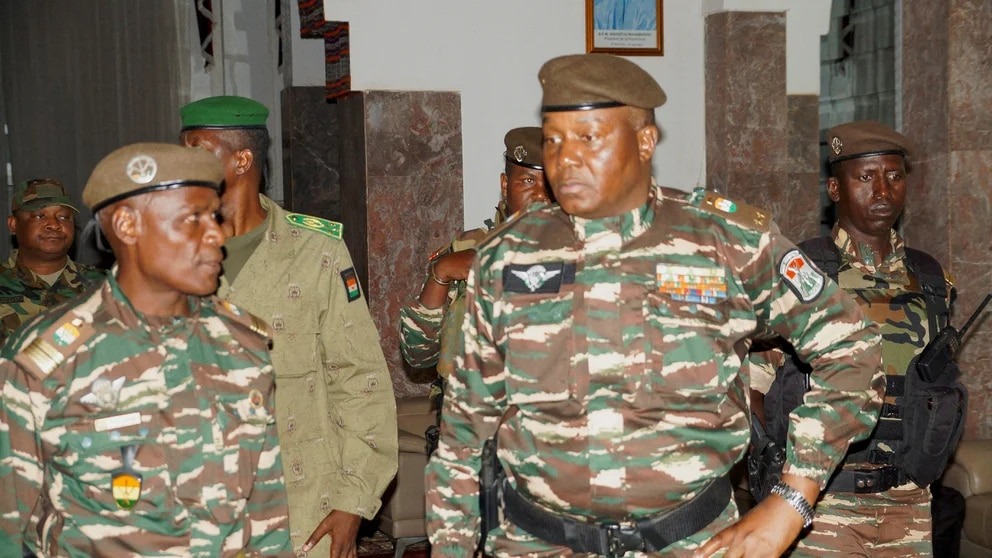 Golpe de Estado en Níger: la junta militar cerró el espacio aéreo tras denunciar una posible intervención extranjera